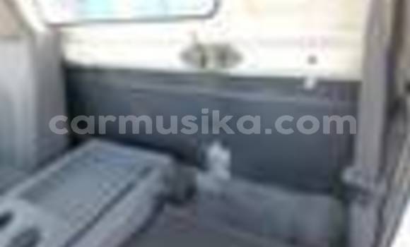 Nunua Ilio tumika Mazda Bongo Nyeupe Gari ndani ya Beitbridge nchini Matabeleland Kusini Nunua Ilio tumika Mazda Bongo Nyeupe Gari ndani ya Beitbridge nchini Matabeleland Kusini