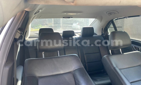 Nunua Mpya Mercedes‒Benz E–Class Fedha Gari ndani ya Borrowdale nchini Harare Nunua Mpya Mercedes‒Benz E–Class Fedha Gari ndani ya Borrowdale nchini Harare