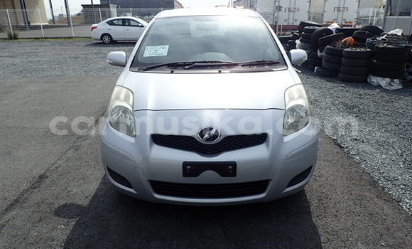 Nunua Ilio tumika Toyota Vitz Nyingine Gari ndani ya Beitbridge nchini Matabeleland Kusini Nunua Ilio tumika Toyota Vitz Nyingine Gari ndani ya Beitbridge nchini Matabeleland Kusini