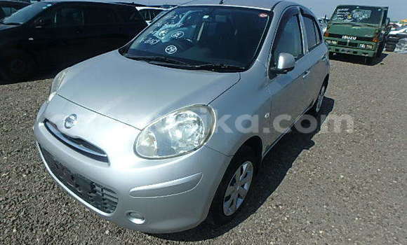 Nunua Ilio tumika Nissan March Fedha Gari ndani ya Beitbridge nchini Matabeleland Kusini Nunua Ilio tumika Nissan March Fedha Gari ndani ya Beitbridge nchini Matabeleland Kusini