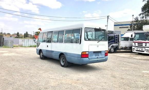 Buy Used Toyota Hiace Other Car in Beitbridge in Matabeleland South Buy Used Toyota Hiace Other Car in Beitbridge in Matabeleland South