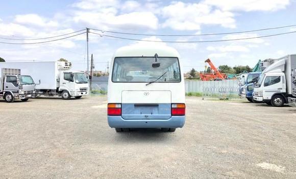 Buy Used Toyota Hiace Other Car in Beitbridge in Matabeleland South Buy Used Toyota Hiace Other Car in Beitbridge in Matabeleland South