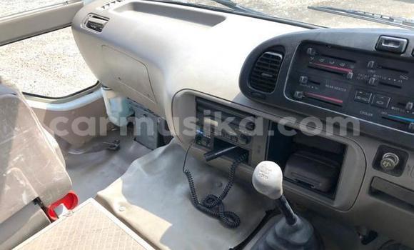 Buy Used Toyota Hiace Other Car in Beitbridge in Matabeleland South Buy Used Toyota Hiace Other Car in Beitbridge in Matabeleland South