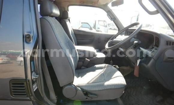 Acheter Occasion Voiture Toyota Hiace Autre à Beitbridge, Matabeleland South Acheter Occasion Voiture Toyota Hiace Autre à Beitbridge, Matabeleland South