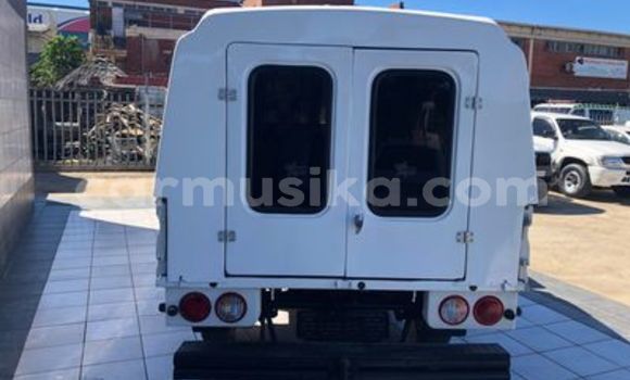 Tenga Tsaru Kia K7 Chena Mota in Beitbridge in Matabeleland South Tenga Tsaru Kia K7 Chena Mota in Beitbridge in Matabeleland South