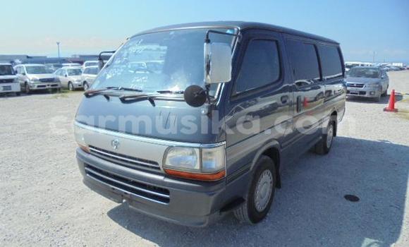 Nunua Ilio tumika Toyota Hiace Nyingine Gari ndani ya Beitbridge nchini Matabeleland Kusini Nunua Ilio tumika Toyota Hiace Nyingine Gari ndani ya Beitbridge nchini Matabeleland Kusini