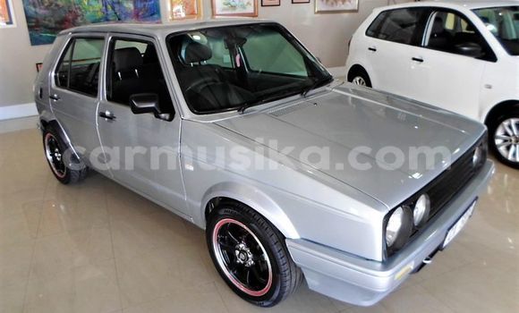 Nunua Ilio tumika Volkswagen Golf Fedha Gari ndani ya Beitbridge nchini Matabeleland Kusini