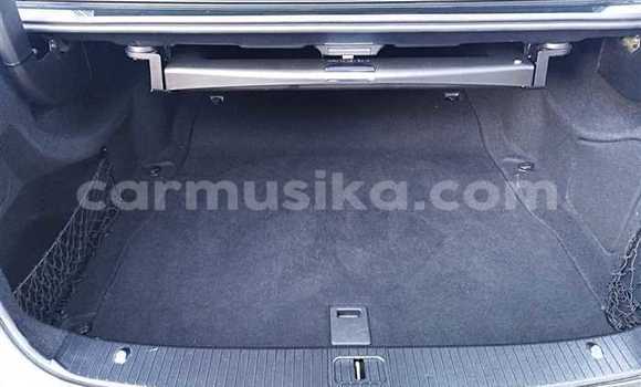 Acheter Occasion Voiture Mercedes‒Benz E–Class Noir à Beitbridge, Matabeleland South Acheter Occasion Voiture Mercedes‒Benz E–Class Noir à Beitbridge, Matabeleland South