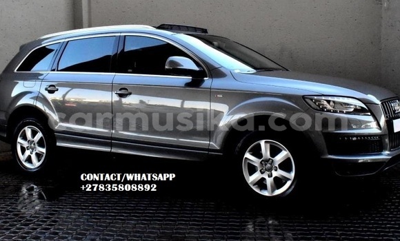 Tenga Tsaru Audi Q7 Zvimwe Mota in Beitbridge in Matabeleland South
