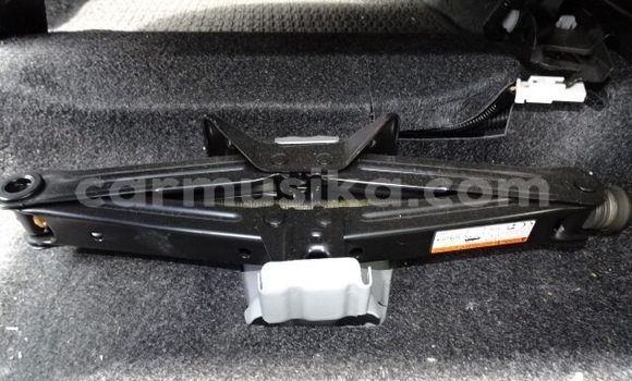 Acheter Occasion Voiture Toyota Vitz Gris à Beitbridge, Matabeleland South Acheter Occasion Voiture Toyota Vitz Gris à Beitbridge, Matabeleland South