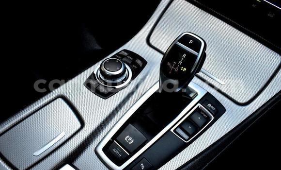 Acheter Occasion Voiture BMW 5–Series Blanc à Beitbridge, Matabeleland South Acheter Occasion Voiture BMW 5–Series Blanc à Beitbridge, Matabeleland South