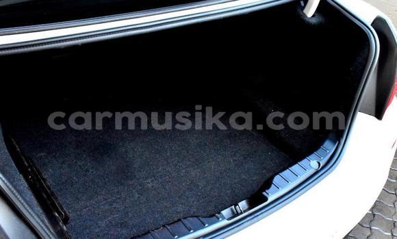 Acheter Occasion Voiture BMW 5–Series Blanc à Beitbridge, Matabeleland South Acheter Occasion Voiture BMW 5–Series Blanc à Beitbridge, Matabeleland South