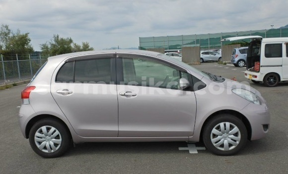 Buy Used Toyota Vitz Blue Car in Harare in Harare Buy Used Toyota Vitz Blue Car in Harare in Harare