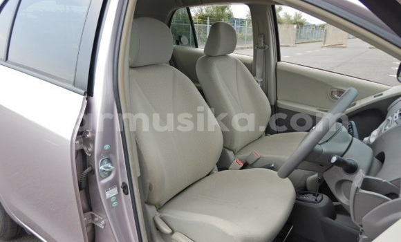 Buy Used Toyota Vitz Blue Car in Harare in Harare Buy Used Toyota Vitz Blue Car in Harare in Harare