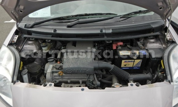 Tenga Tsaru Toyota Vitz Bhuruu Mota in Harare in Harare Tenga Tsaru Toyota Vitz Bhuruu Mota in Harare in Harare