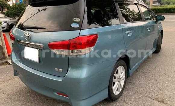 Acheter Occasion Voiture Toyota Wish Bleu à Beitbridge, Matabeleland South Acheter Occasion Voiture Toyota Wish Bleu à Beitbridge, Matabeleland South