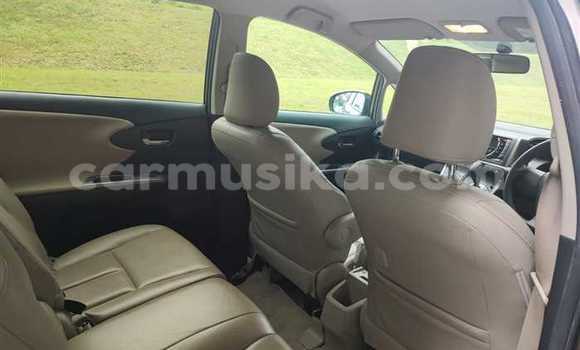 Nunua Ilio tumika Toyota Wish Beige Gari ndani ya Beitbridge nchini Matabeleland Kusini Nunua Ilio tumika Toyota Wish Beige Gari ndani ya Beitbridge nchini Matabeleland Kusini