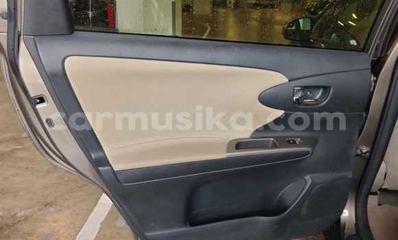 Nunua Ilio tumika Toyota Wish Beige Gari ndani ya Beitbridge nchini Matabeleland Kusini Nunua Ilio tumika Toyota Wish Beige Gari ndani ya Beitbridge nchini Matabeleland Kusini