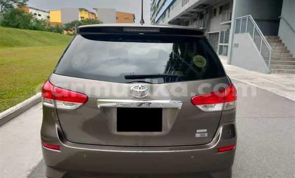 Nunua Ilio tumika Toyota Wish Beige Gari ndani ya Beitbridge nchini Matabeleland Kusini Nunua Ilio tumika Toyota Wish Beige Gari ndani ya Beitbridge nchini Matabeleland Kusini