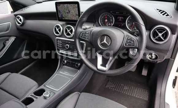Buy Used Mercedes‒Benz A–Class White Car in Beitbridge in Matabeleland South Buy Used Mercedes‒Benz A–Class White Car in Beitbridge in Matabeleland South