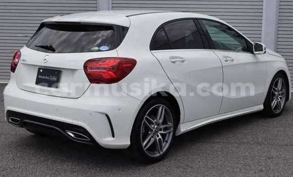 Buy Used Mercedes‒Benz A–Class White Car in Beitbridge in Matabeleland South Buy Used Mercedes‒Benz A–Class White Car in Beitbridge in Matabeleland South