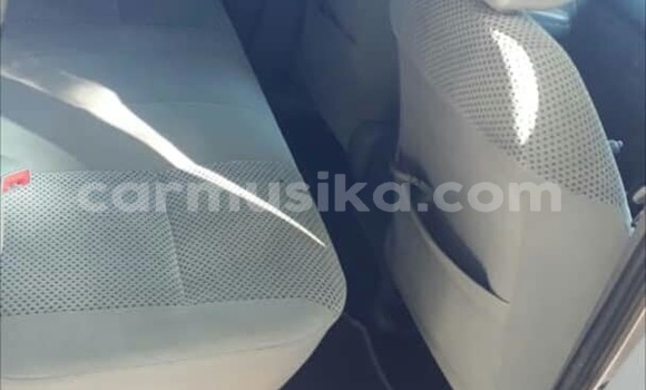 Acheter Occasion Voiture Toyota Hilux Beige à Harare, Harare Acheter Occasion Voiture Toyota Hilux Beige à Harare, Harare