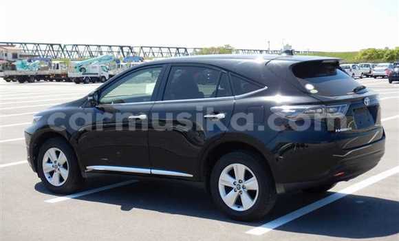 Buy Used Toyota Harrier Black Car in Beitbridge in Matabeleland South Buy Used Toyota Harrier Black Car in Beitbridge in Matabeleland South