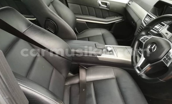 Acheter Occasion Voiture Mercedes‒Benz E–Class Autre à Harare, Harare Acheter Occasion Voiture Mercedes‒Benz E–Class Autre à Harare, Harare