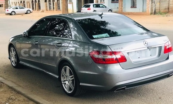 Acheter Occasion Voiture Mercedes‒Benz E–Class Autre à Harare, Harare Acheter Occasion Voiture Mercedes‒Benz E–Class Autre à Harare, Harare