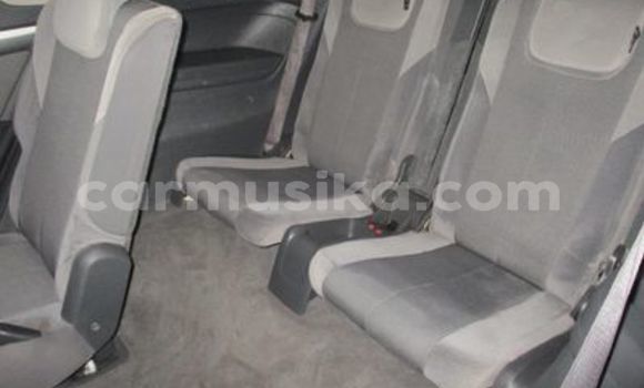 Acheter Occasion Voiture Chevrolet TrailBlazer Gris à Beitbridge, Matabeleland South Acheter Occasion Voiture Chevrolet TrailBlazer Gris à Beitbridge, Matabeleland South