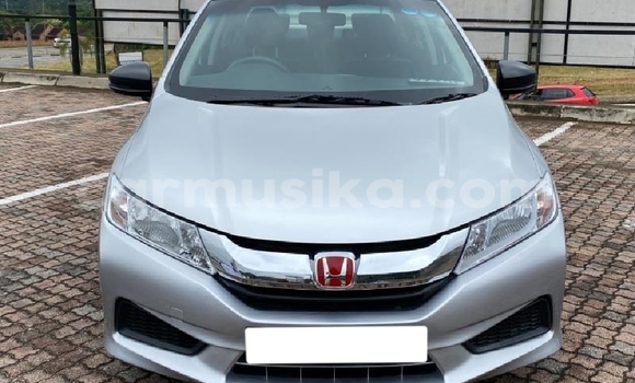 Buy Used Honda Ballade Silver Car in Beitbridge in Matabeleland South