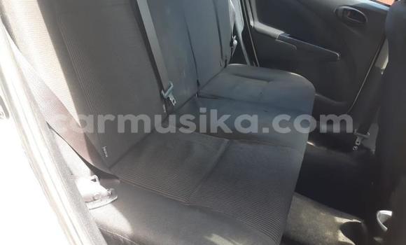 Acheter Occasion Voiture Toyota Etios Blanc à Beitbridge, Matabeleland South Acheter Occasion Voiture Toyota Etios Blanc à Beitbridge, Matabeleland South