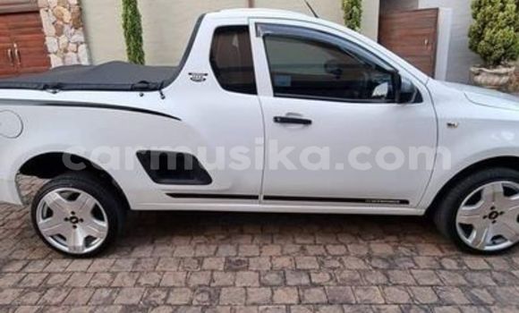 Acheter Occasion Voiture Chevrolet Uplander Blanc à Beitbridge, Matabeleland South Acheter Occasion Voiture Chevrolet Uplander Blanc à Beitbridge, Matabeleland South