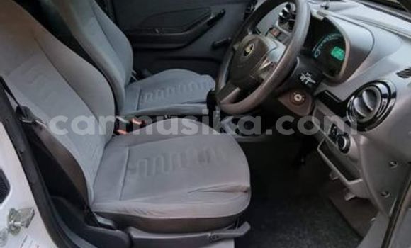 Acheter Occasion Voiture Chevrolet Uplander Blanc à Beitbridge, Matabeleland South Acheter Occasion Voiture Chevrolet Uplander Blanc à Beitbridge, Matabeleland South