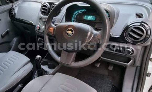 Acheter Occasion Voiture Chevrolet Uplander Blanc à Beitbridge, Matabeleland South Acheter Occasion Voiture Chevrolet Uplander Blanc à Beitbridge, Matabeleland South