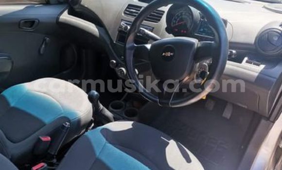 Acheter Occasion Voiture Chevrolet Spark Gris à Beitbridge, Matabeleland South Acheter Occasion Voiture Chevrolet Spark Gris à Beitbridge, Matabeleland South