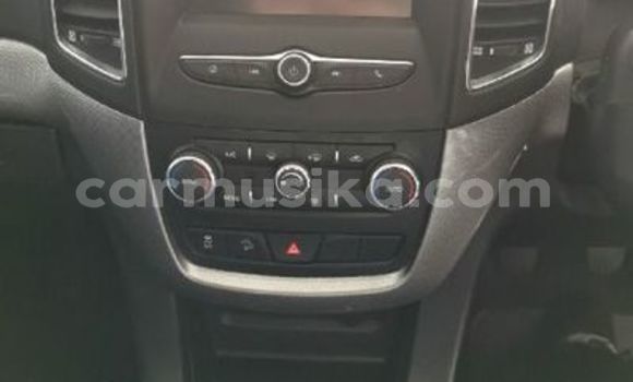 Acheter Occasion Voiture Chevrolet Captiva Blanc à Beitbridge, Matabeleland South Acheter Occasion Voiture Chevrolet Captiva Blanc à Beitbridge, Matabeleland South