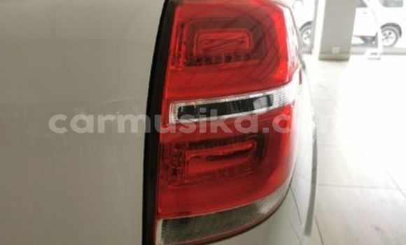 Acheter Occasion Voiture Chevrolet Captiva Blanc à Beitbridge, Matabeleland South Acheter Occasion Voiture Chevrolet Captiva Blanc à Beitbridge, Matabeleland South