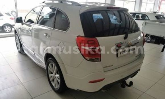 Acheter Occasion Voiture Chevrolet Captiva Blanc à Beitbridge, Matabeleland South Acheter Occasion Voiture Chevrolet Captiva Blanc à Beitbridge, Matabeleland South