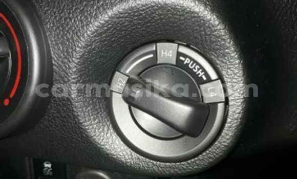 Tenga Tsaru Toyota Hilux Chena Mota in Beitbridge in Matabeleland South Tenga Tsaru Toyota Hilux Chena Mota in Beitbridge in Matabeleland South