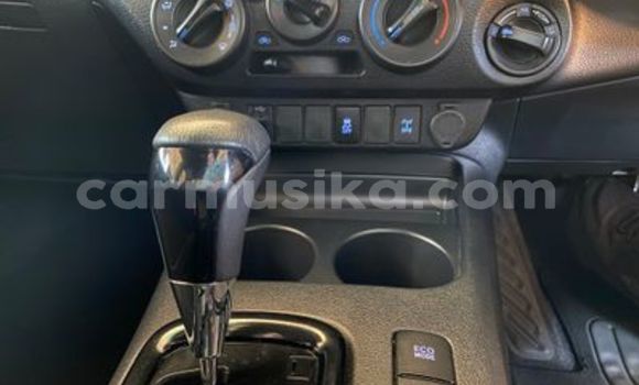 Tenga Tsaru Toyota Hilux Chena Mota in Beitbridge in Matabeleland South Tenga Tsaru Toyota Hilux Chena Mota in Beitbridge in Matabeleland South