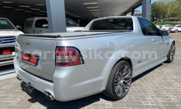 Acheter Occasion Voiture Chevrolet SS Gris à Beitbridge, Matabeleland South Acheter Occasion Voiture Chevrolet SS Gris à Beitbridge, Matabeleland South