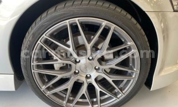 Acheter Occasion Voiture Chevrolet SS Gris à Beitbridge, Matabeleland South Acheter Occasion Voiture Chevrolet SS Gris à Beitbridge, Matabeleland South