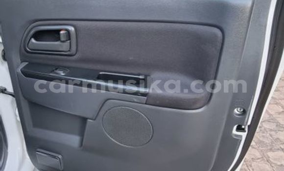 Acheter Occasion Voiture Isuzu KB Blanc à Beitbridge, Matabeleland South Acheter Occasion Voiture Isuzu KB Blanc à Beitbridge, Matabeleland South