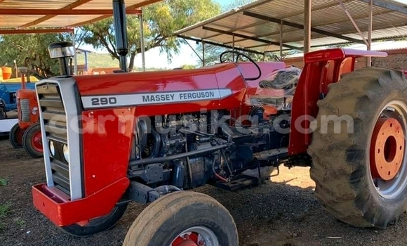 Buy Used Mega Track Red Car in Beitbridge in Matabeleland South