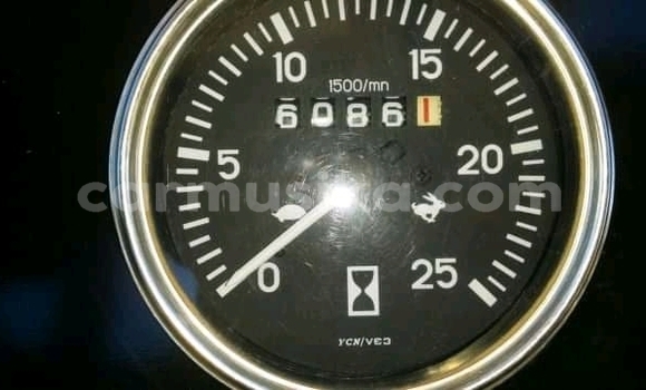 Tenga Tsaru Mega Track Tsvuku Mota in Beitbridge in Matabeleland South Tenga Tsaru Mega Track Tsvuku Mota in Beitbridge in Matabeleland South