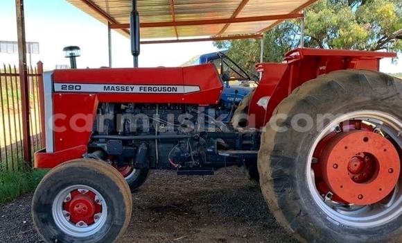 Tenga Tsaru Mega Track Tsvuku Mota in Beitbridge in Matabeleland South Tenga Tsaru Mega Track Tsvuku Mota in Beitbridge in Matabeleland South