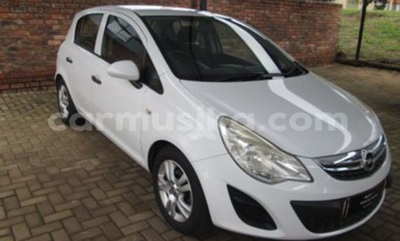 Buy Used Opel Corsa White Car in Beitbridge in Matabeleland South Buy Used Opel Corsa White Car in Beitbridge in Matabeleland South