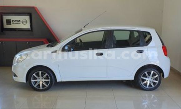Buy Used Chevrolet Aveo White Car in Beitbridge in Matabeleland South