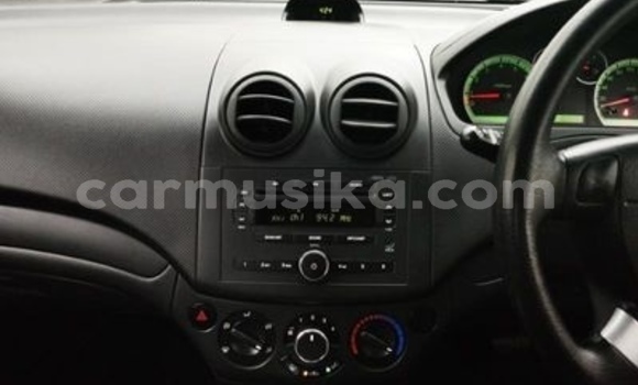 Acheter Occasion Voiture Chevrolet Aveo Blanc à Beitbridge, Matabeleland South Acheter Occasion Voiture Chevrolet Aveo Blanc à Beitbridge, Matabeleland South